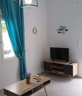 Agii Apostoli Apartment | Orama Suites I