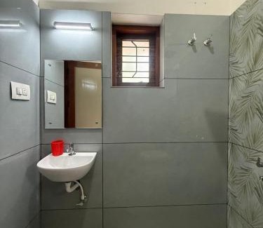 Thiruvananthapuram House | orchid villa