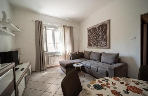 Roiano-Gretta-Barcola-Cologna-Scorcola House | Orchidea Home