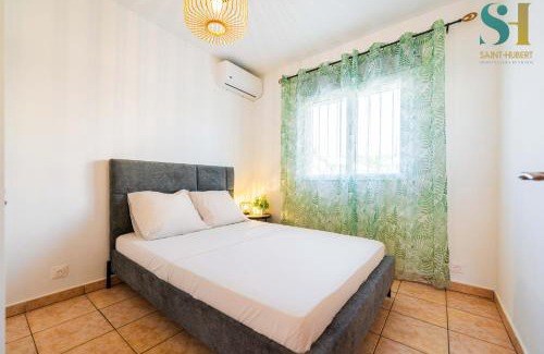 Boucan Canot Apartment | ORCHIDEA, La Plage de Boucan Canot à vos pieds !