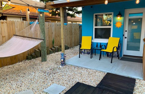 Capri Isle Cottage | Order up relaxation ACROSS The STREET FROM The BEACH :)