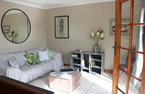 Edgemead Apartment | Oregon Apartment Cape Town