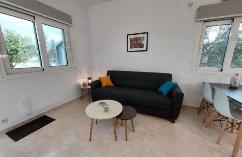 Loutraki Apartment | Oresti's House