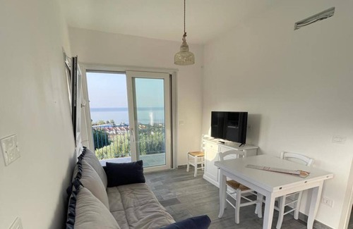 Villammare Apartment | Orion Flat ♔ Just A Few Steps From The Sea