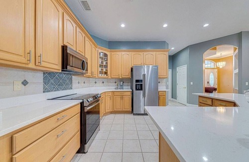 Forest City House | Orlando Getaway in Altamonte Springs