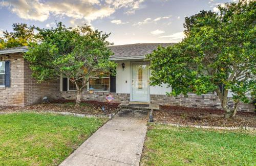 Orlando House | Orlando Home with Private Pool 10 Mi to UCF Campus!