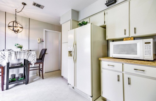 Ventura House | Orlando Vacation Rental w/Yard & Pool Access