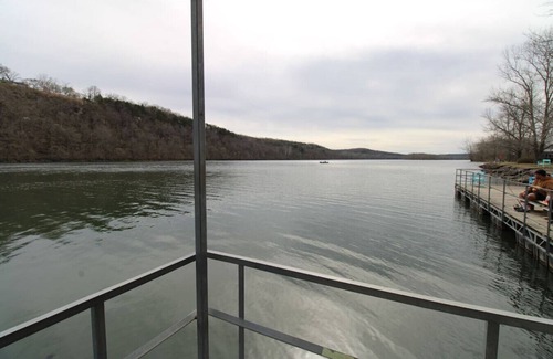 Rockaway Beach Cabin | Orphan Annie at Duck Harbor