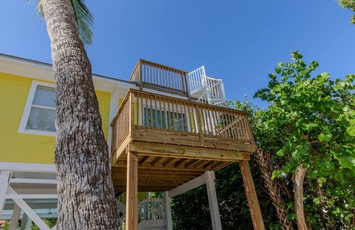 Jose's Hideaway House | ☀️ Osprey`s Nest | Relaxing Coastal Pool Retreat | Sleeps 6