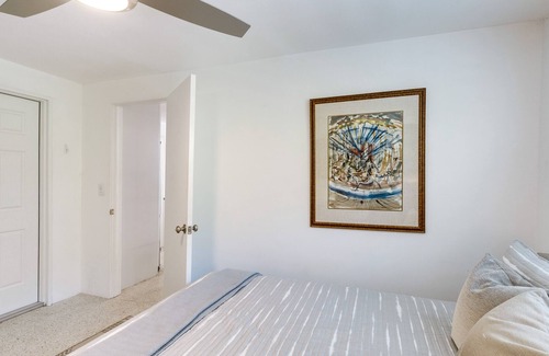 Osprey House | Osprey Vacation Rental w/ Kayaks: 4 Mi to Beach!