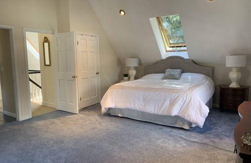 Wianno House | Osterville - Spacious home 4 bedroom 3 bathroom in Wianno
