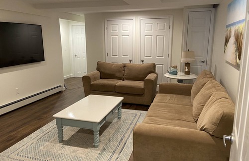 Osterville House | Osterville- Spacious, family friendly renovated 3BR, Outdoor shower & Beach Pass