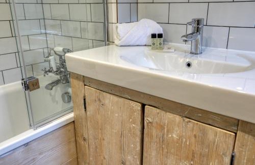 Chipping Campden House | Ostlers Loft