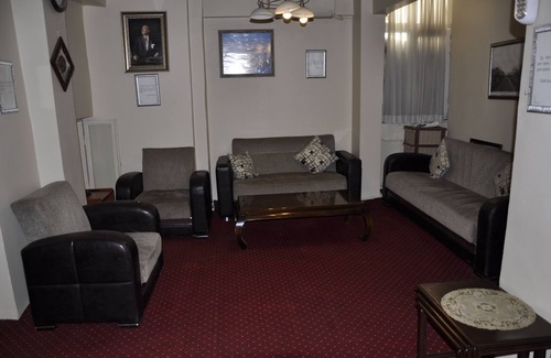 Izmit Hotel | Otel Sinal