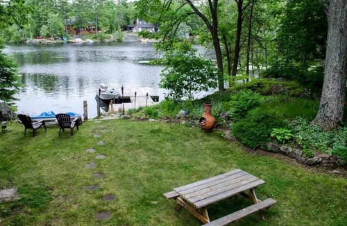 Trent Lakes Cottage | Otter Cove - Three Bedroom Cottage, Sleeps 6