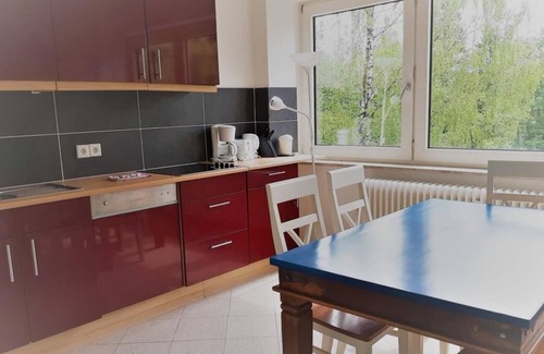 Bramfeld Apartment | Our apartment no. 4 is located in our apartment house Haldesdorfer Straße and is quietly located to the back of the building, perfect for the small family.