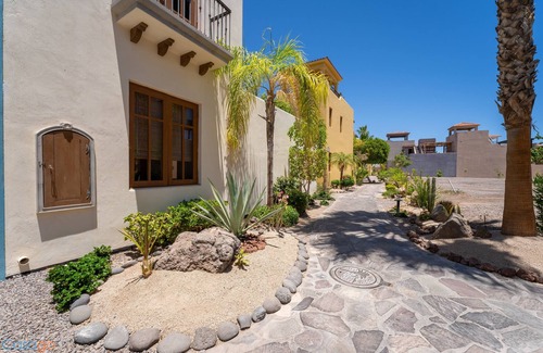 Nopolo House | Our exquisite 2-bedroom 2-bathroom casa offers a perfect blend of comfort and convenience.