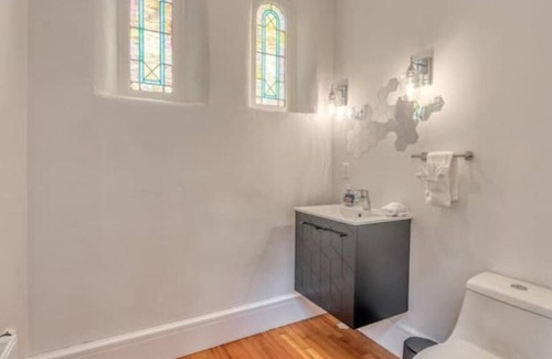 Fruita House | Our Lady of Perpetual Motion