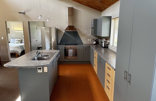 Kuratau House | Our Treasure Cottage Retreat at the lake