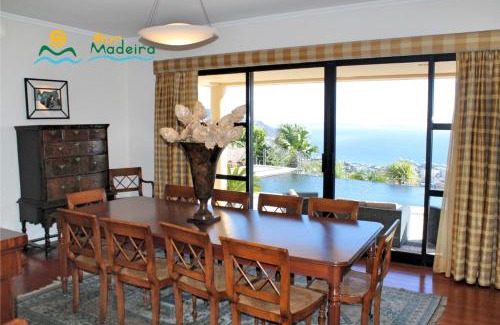 Santo Antonio Villa | OurMadeira - Villa Luz, fabulous