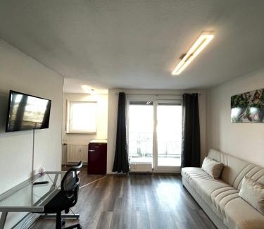Metzingen Apartment | Outletcity Apartment Ferienwohnung Metzingen