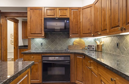 Jackson Condo | Outpost: Grand View 3520 - Air Conditioned
