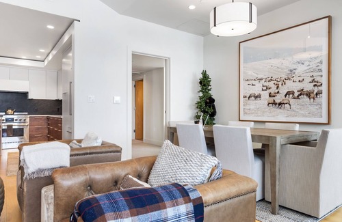 Jackson Condo | Outpost: One Town Hill 301 - Base of Snow King Mtn