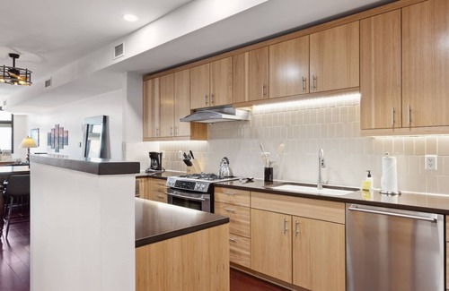 Jackson Condo | Outpost: Pearl at Jackson Luxury Residence - AC