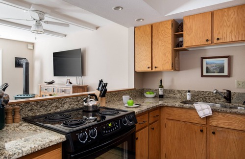 Jackson Condo | Outpost: Pitchfork 2105 - Snow King Location!