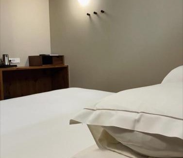 Bonfim Hotel | Outsite Porto Mouco