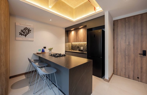 San Diego Apartment | Outstanding 1BR Apt with Jacuzzi & A/C in El Poblado