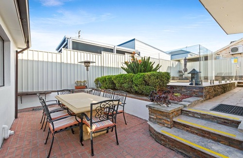 Bexley House | Outstanding 4-Bed Home with Garden, Pool & More