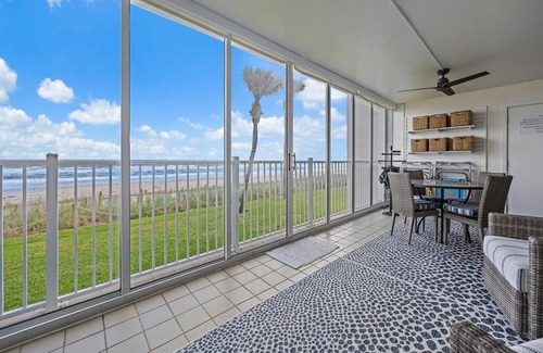 Sawgrass Condo | Outstanding Oceanfront 3BR/3BA Ground Floor Condo in The Breakers