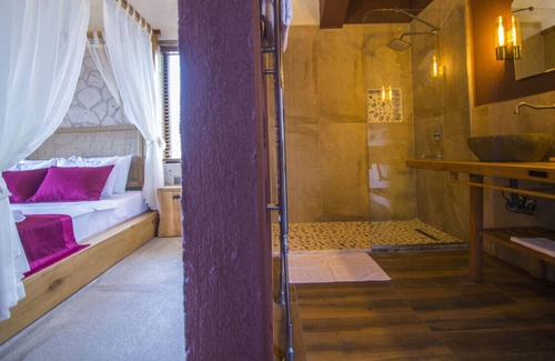 Yaniklar Villa | Outstanding Villa with Private Pool and Jacuzzi in Fethiye