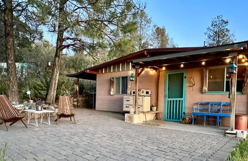 Stagecoach Acres Cabin | Overlook Cabin - Prescott Cabin Rentals