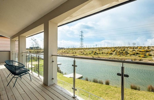Warmwell House | Overton Island 11 (OI11), Silverlake, Dorset