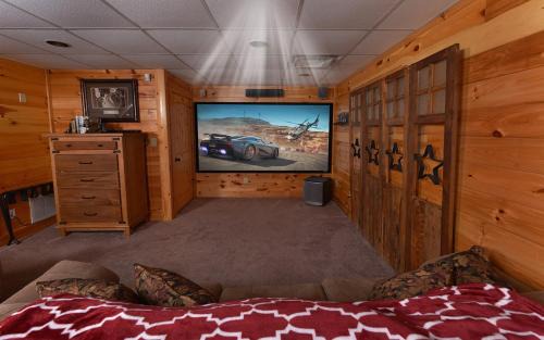 Sevierville Villa | Owlpine Lodge