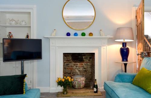 York House | Oxtoby's Upstairs
