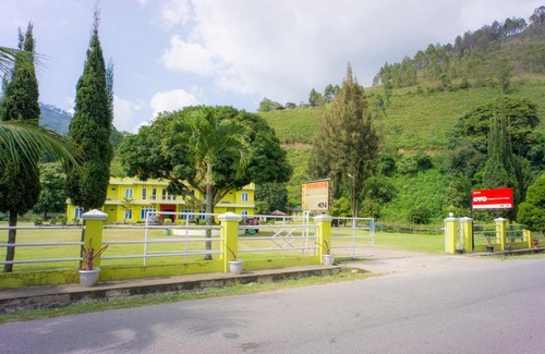 Tongging Hotel | OYO 2186 Tongging Beach