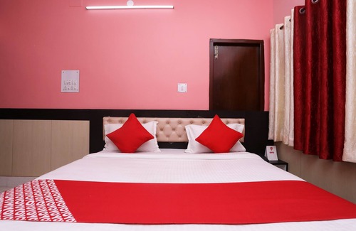 Sector II Hotel | OYO 26595 Silver Leaf