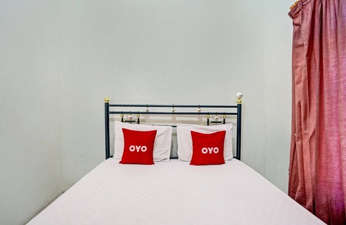 Banyuwangi Hotel | OYO 2668 Villa Kusuma ResidenceNearRSI Fatimah Banyuwangi
