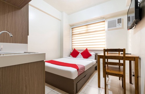 Highway Hills Hotel | OYO 474 Nizami Condotel