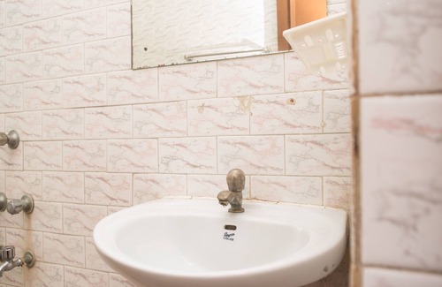 Salt Lake House | OYO 6477 Guest Accomodation FE 173