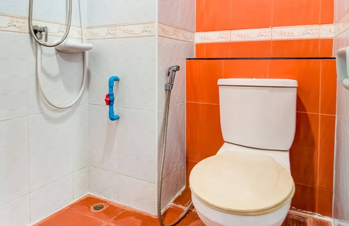 Saen Suk Hotel | OYO 75337 Ponpaipan1