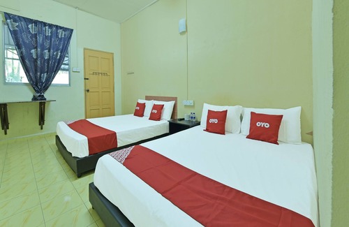 Kota Bharu Hotel | OYO 90706 Empire Inn 2