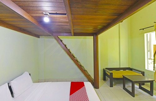 Gatot Subroto Hotel | OYO 91495 Hotel Indah Residence