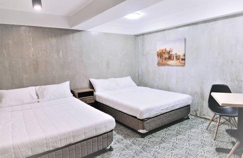 Dalaguete Hotel | OYO 925 Rcee Place