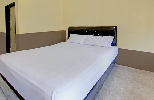 Mataram Hotel | OYO 92624 Stone Homestay