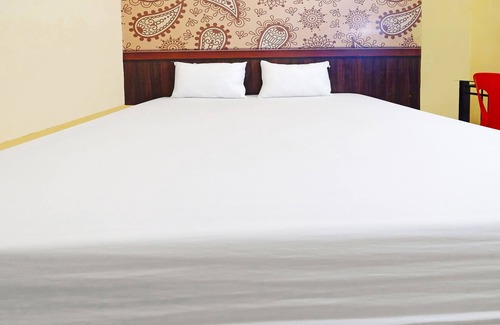 Mataram Hotel | OYO 92710 Losmen Tjabe Merah