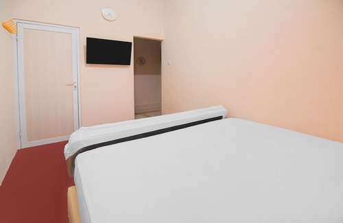 Panakkukang Hotel | OYO 94669 Hotel Puri Inn Panakkukang Makassar